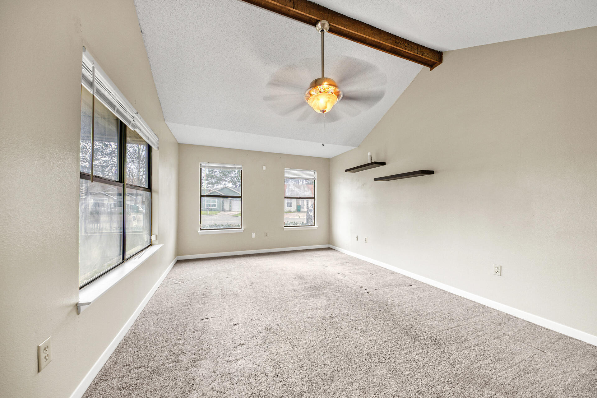 HIDDEN TRAIL PHASE I LOT 6 - Residential