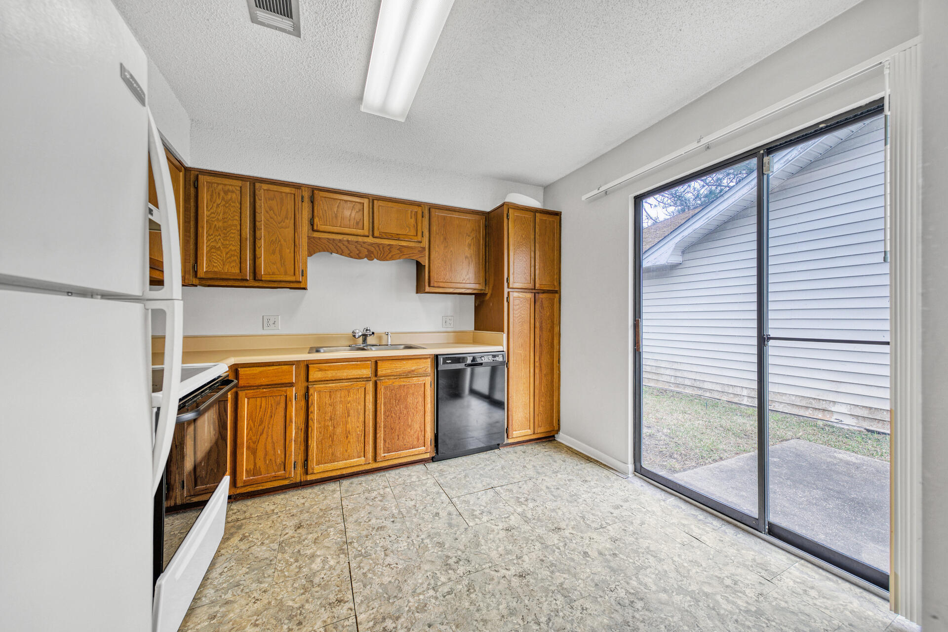 HIDDEN TRAIL PHASE I LOT 6 - Residential