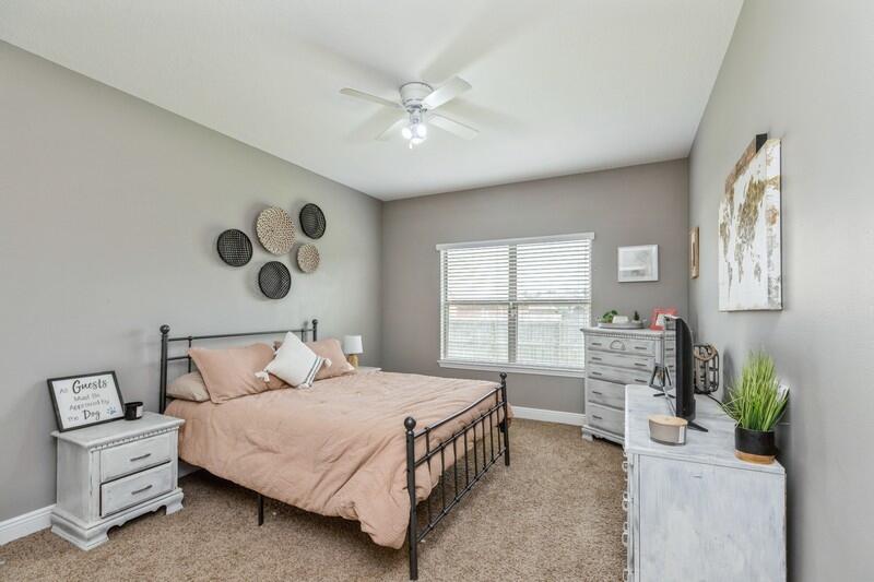 LIBERTY OAKS S/D - Residential