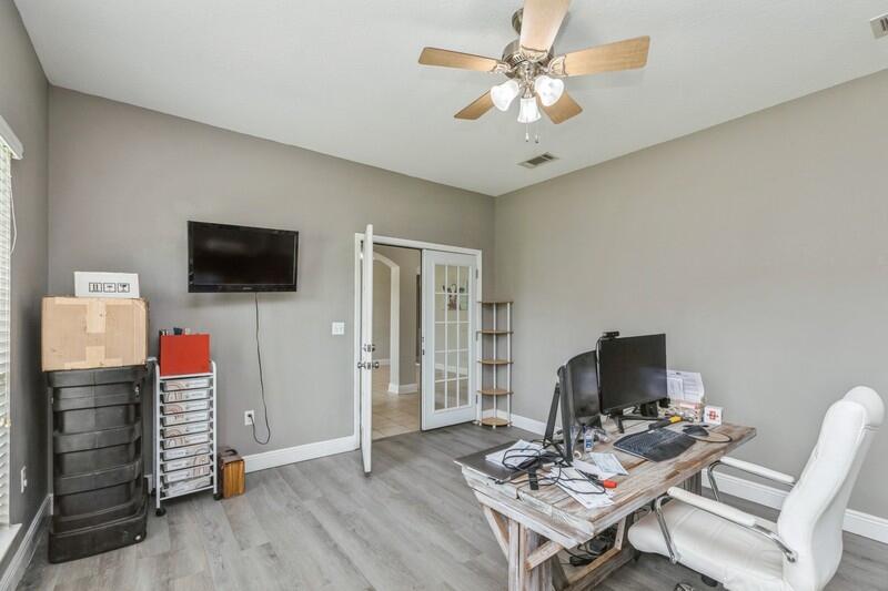 LIBERTY OAKS S/D - Residential