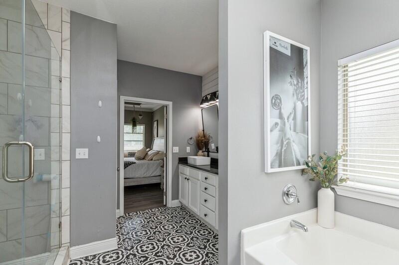 LIBERTY OAKS S/D - Residential