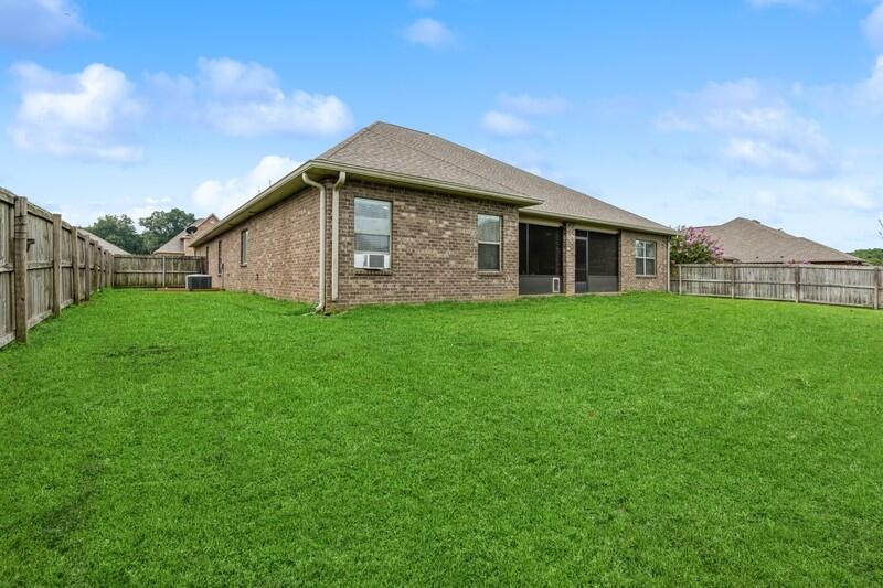 LIBERTY OAKS S/D - Residential