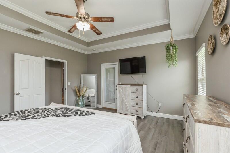 LIBERTY OAKS S/D - Residential