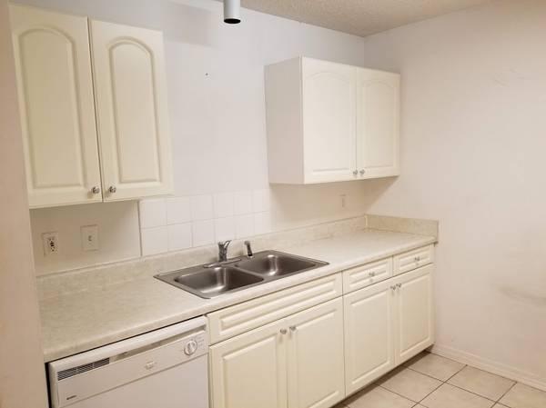 cotton tree T/H - Residential Lease