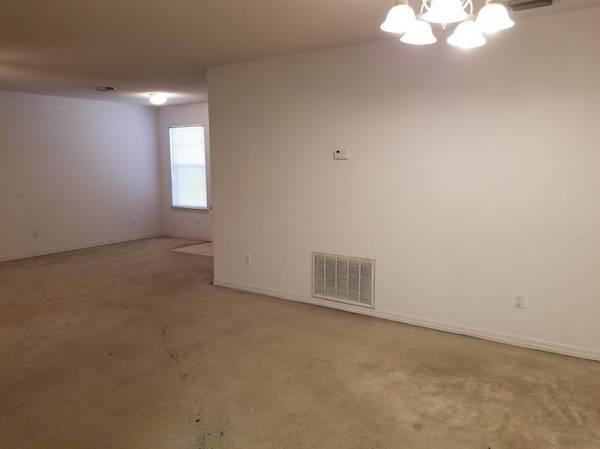 cotton tree T/H - Residential Lease