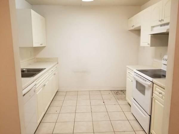 cotton tree T/H - Residential Lease