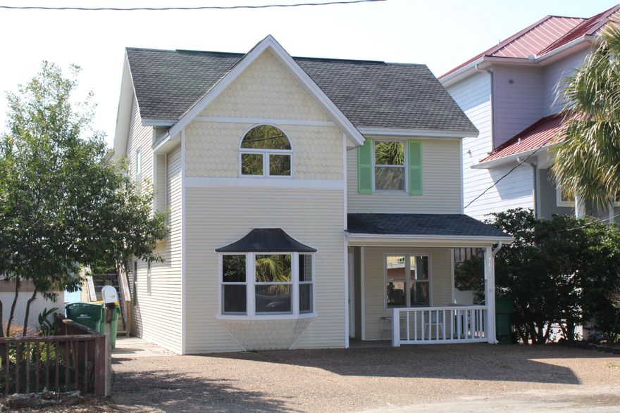 Just what you have been looking for! Private Waterfront. This gorgeous duplex can be utilized in many different ways. It can be an investment property whereby you rent both units, it can also be a second home with room for the additional family, or you can live in one unit and rent the other out. The home was built to a strict standard and it shows from the wooden Pella windows to the tongue and groove pine ceiling. The home was built with the water view as the primary focus. The view is substantial from several rooms in the home giving you a long look out over Boggy Bayou. The property is split into a downstairs unit and an upstairs until. The downstairs unit features two bedrooms and two full bathrooms along with a washer and dryer and a large, open kitchen.