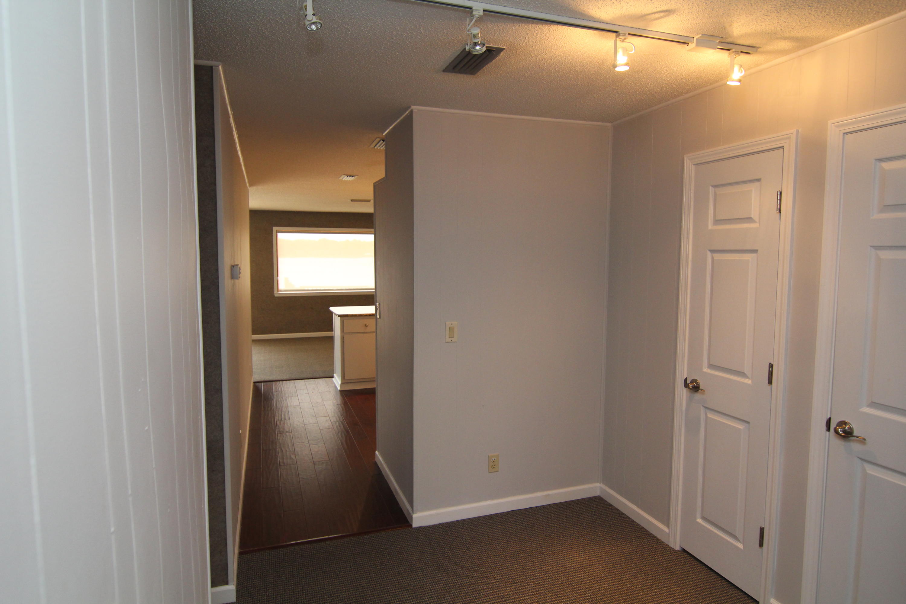 ARKIE & J E ALLEN S/D - Residential