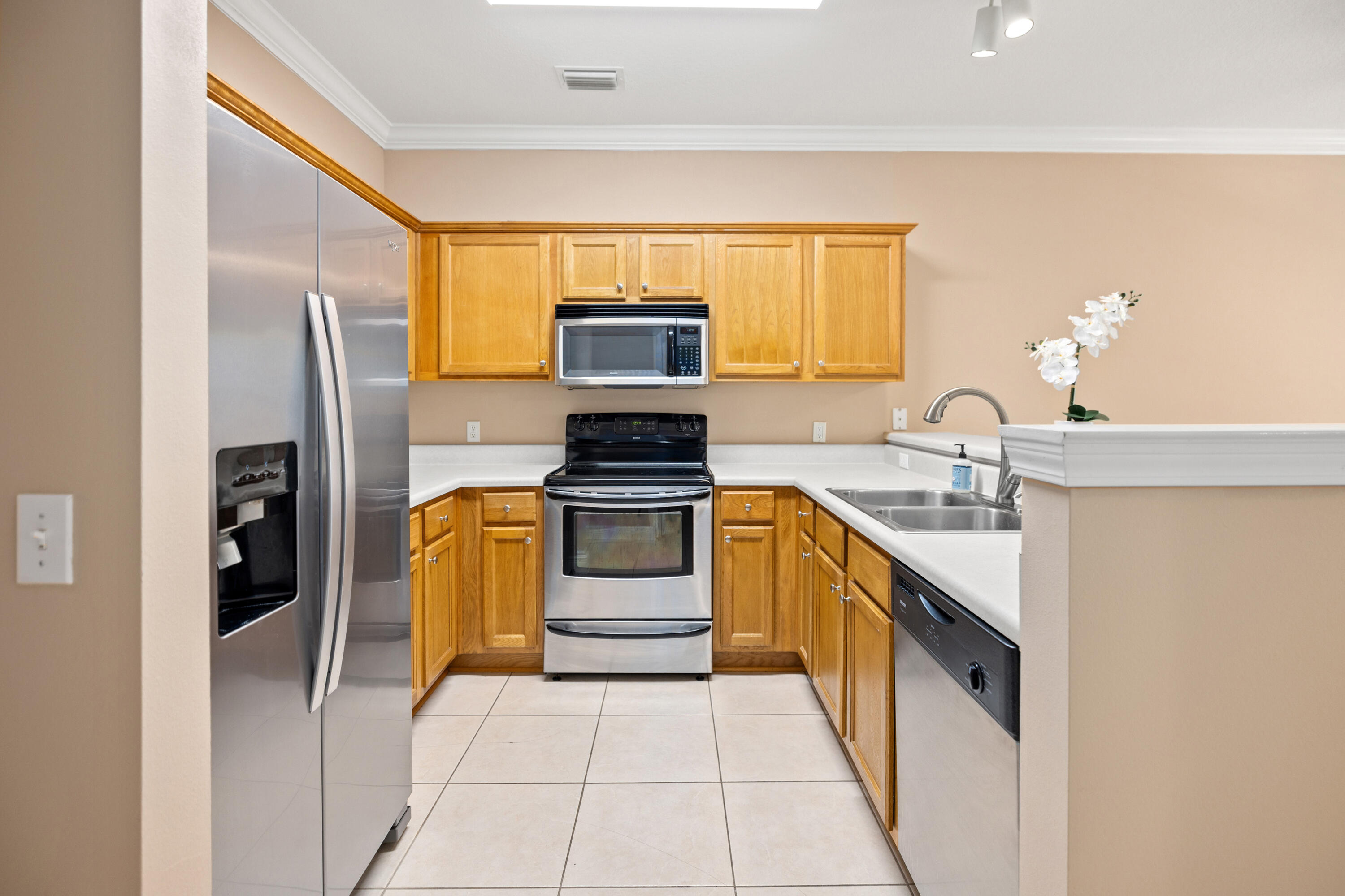 HADLEIGH HILLS TOWNHOMES - Residential