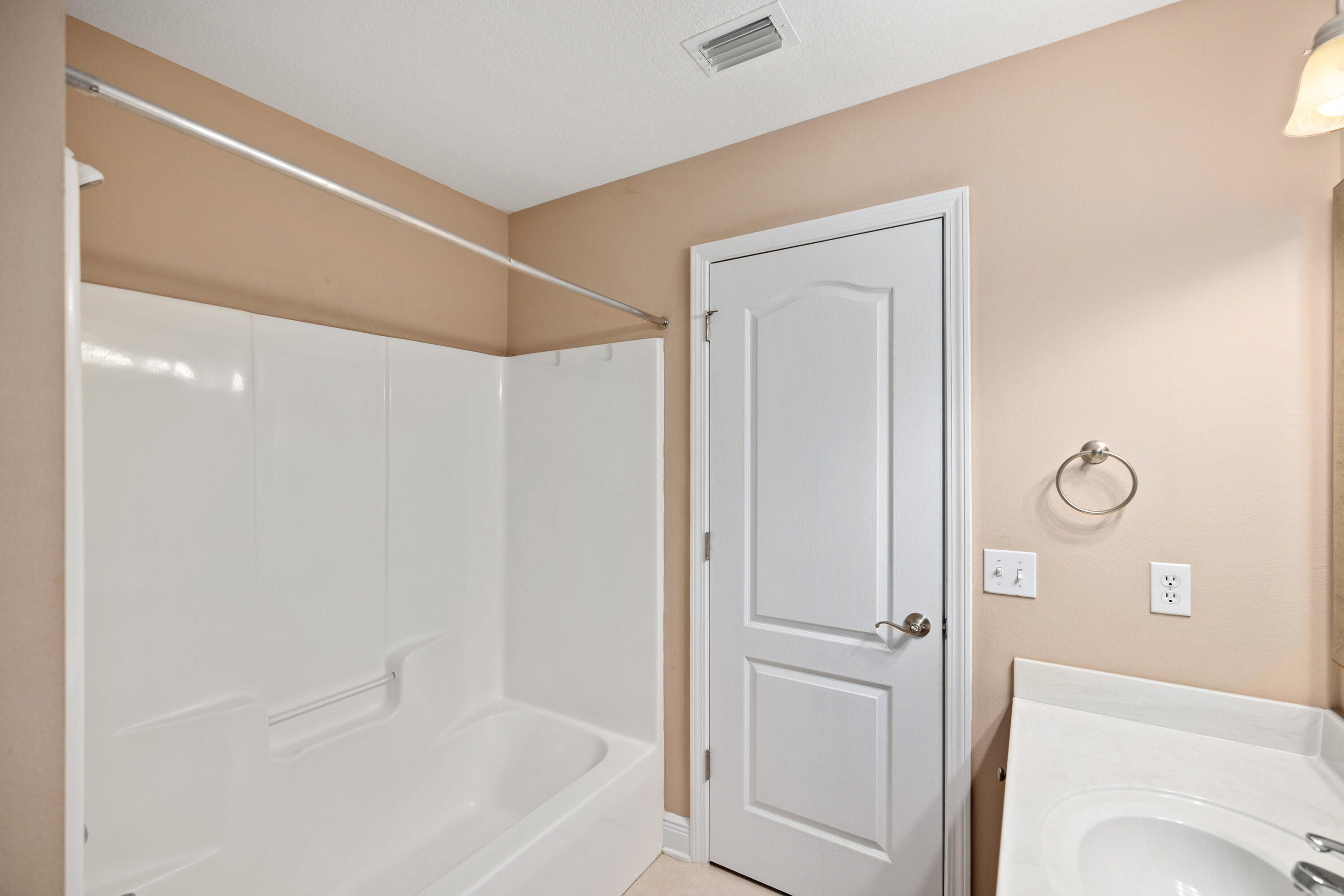 HADLEIGH HILLS TOWNHOMES - Residential