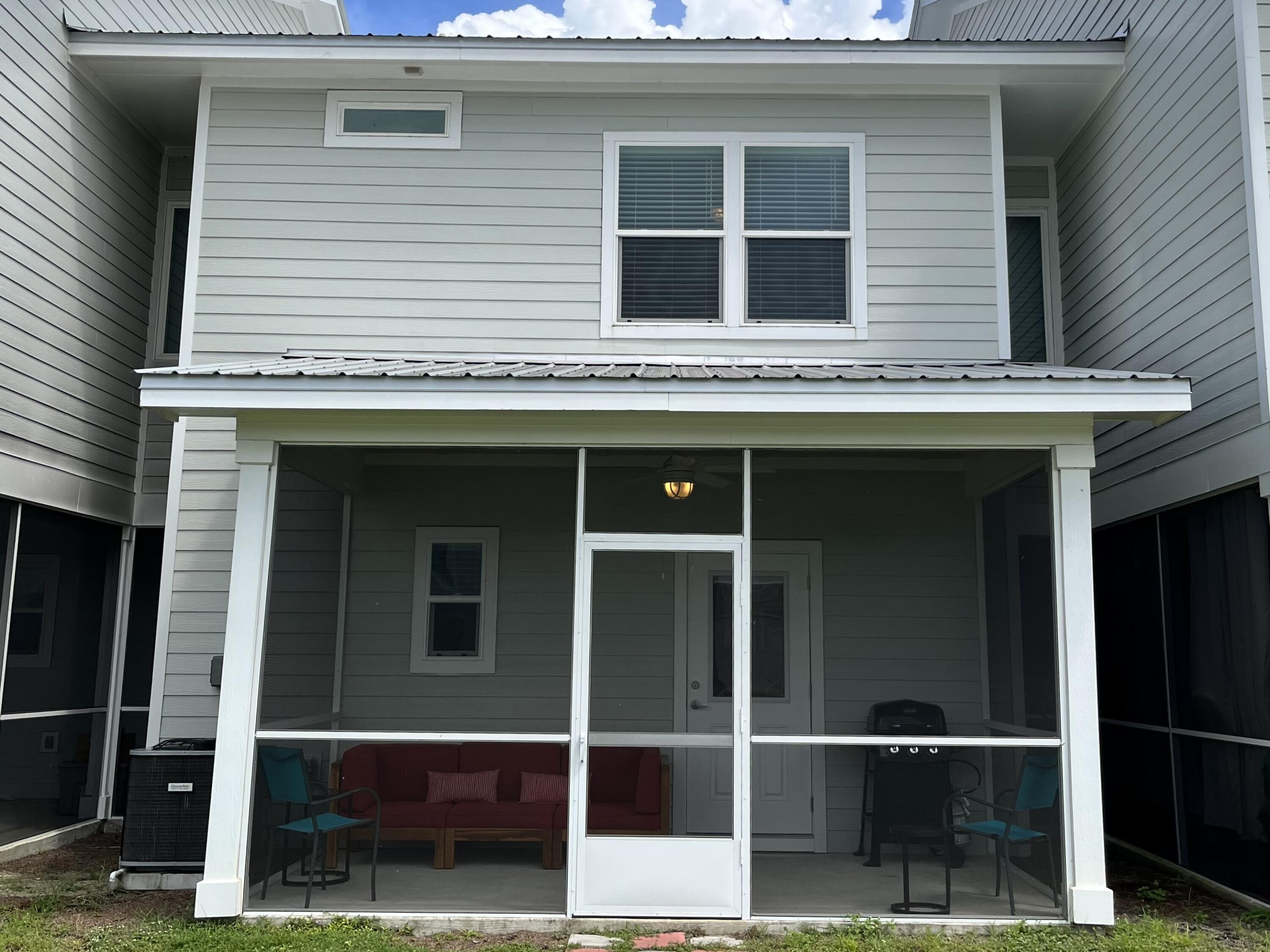 VERANDAS OF FREEPORT - Residential