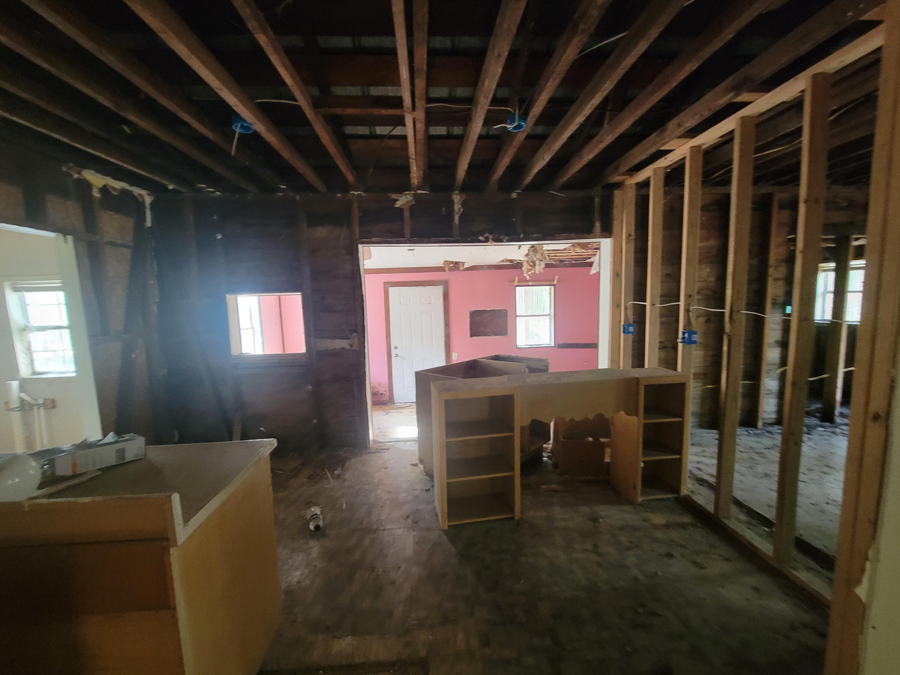 Metes and Bounds - Residential