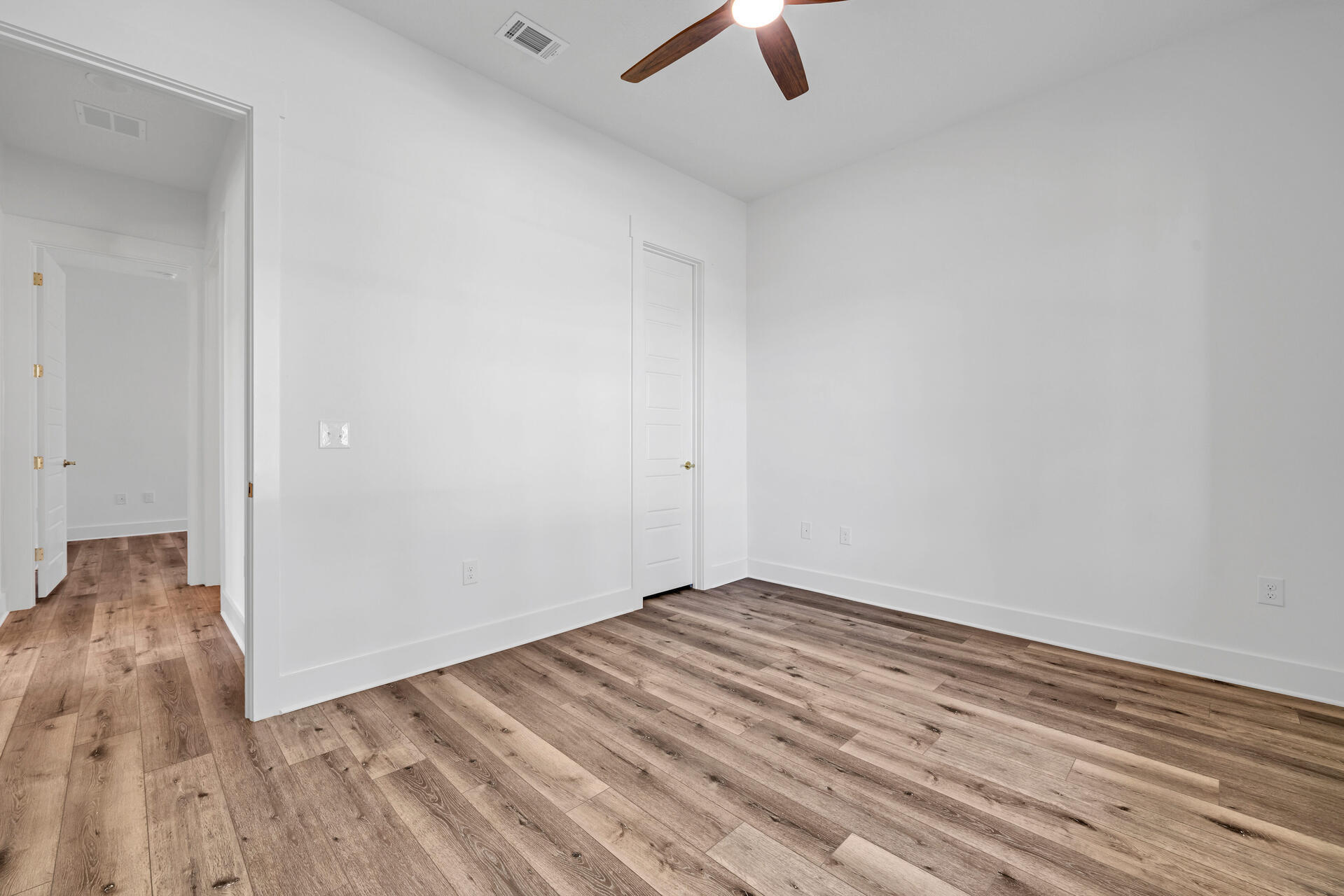 DEER MOSS CREEK - Residential