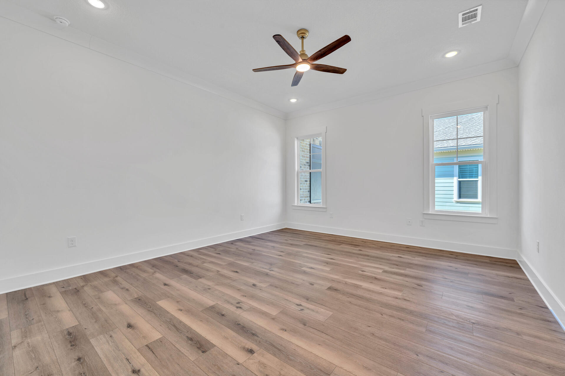 DEER MOSS CREEK - Residential