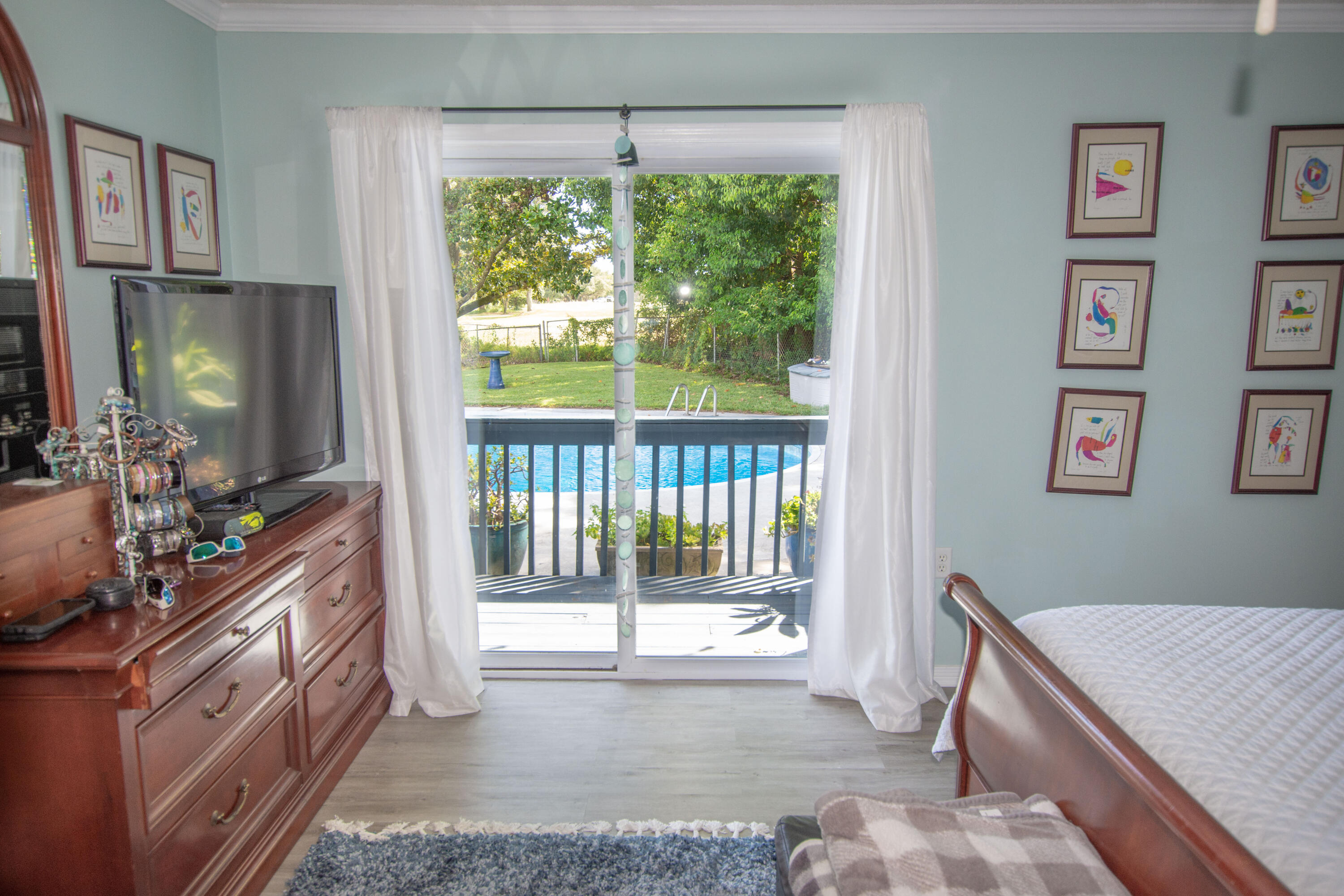 LAKE LORRAINE ESTATES 3 - Residential