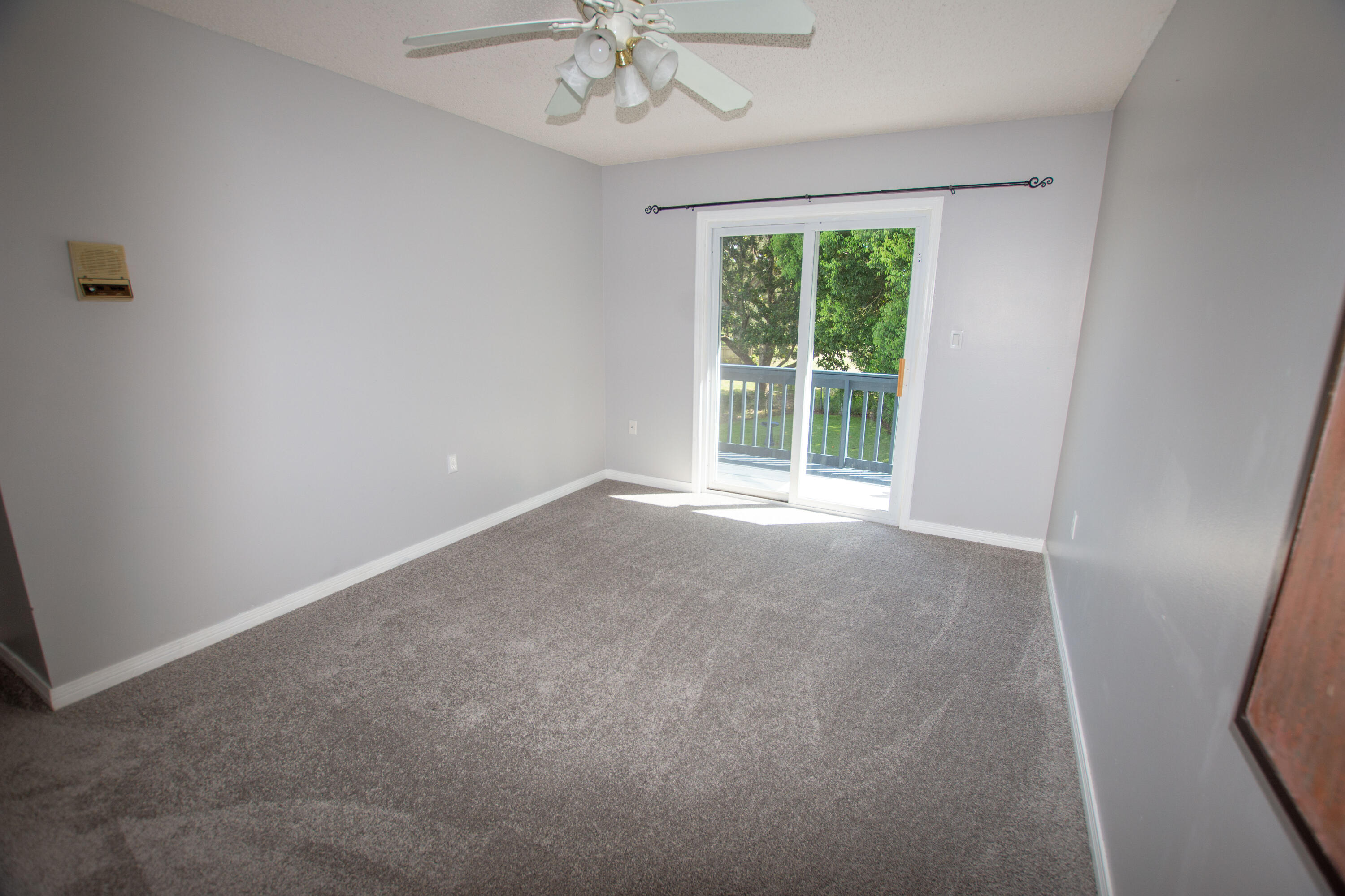 LAKE LORRAINE ESTATES 3 - Residential