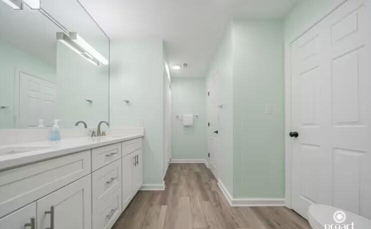 COURT DEL MAR - Residential