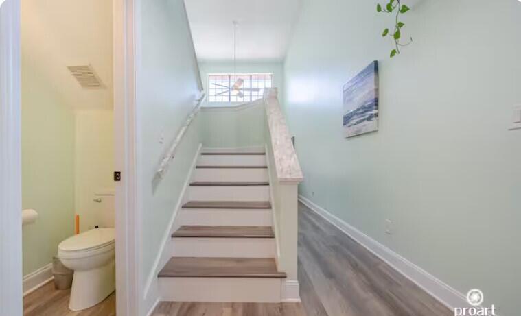 COURT DEL MAR - Residential