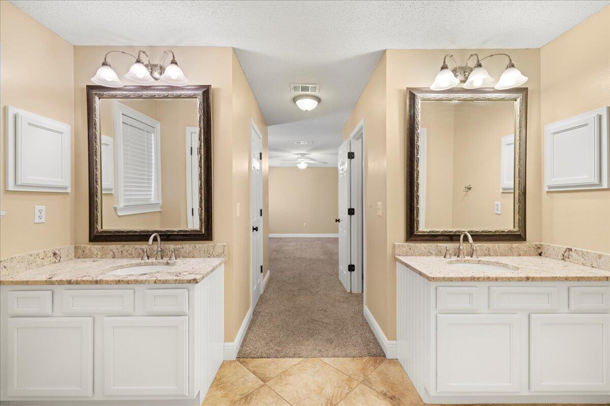 HIDDEN PINES S/D - Residential