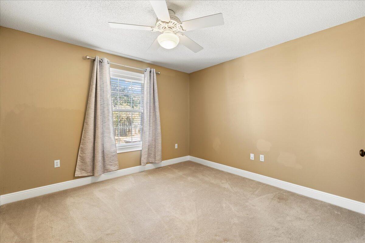 HIDDEN PINES S/D - Residential