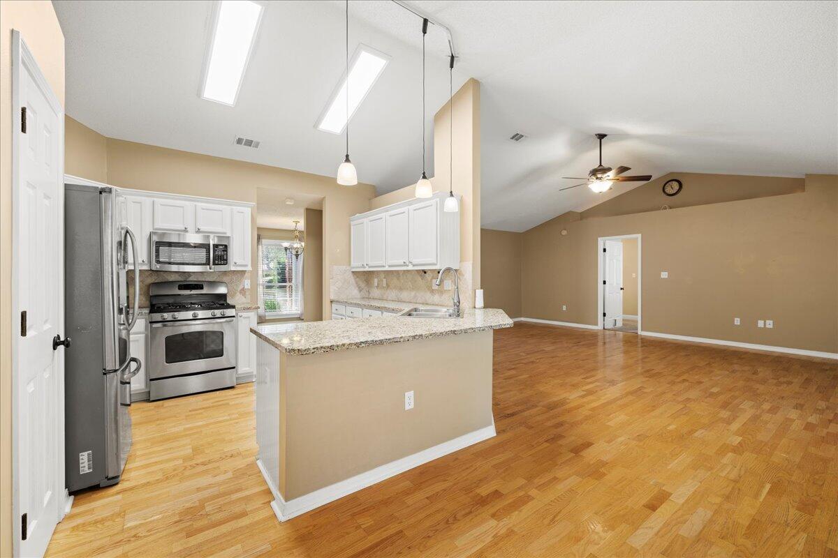 HIDDEN PINES S/D - Residential