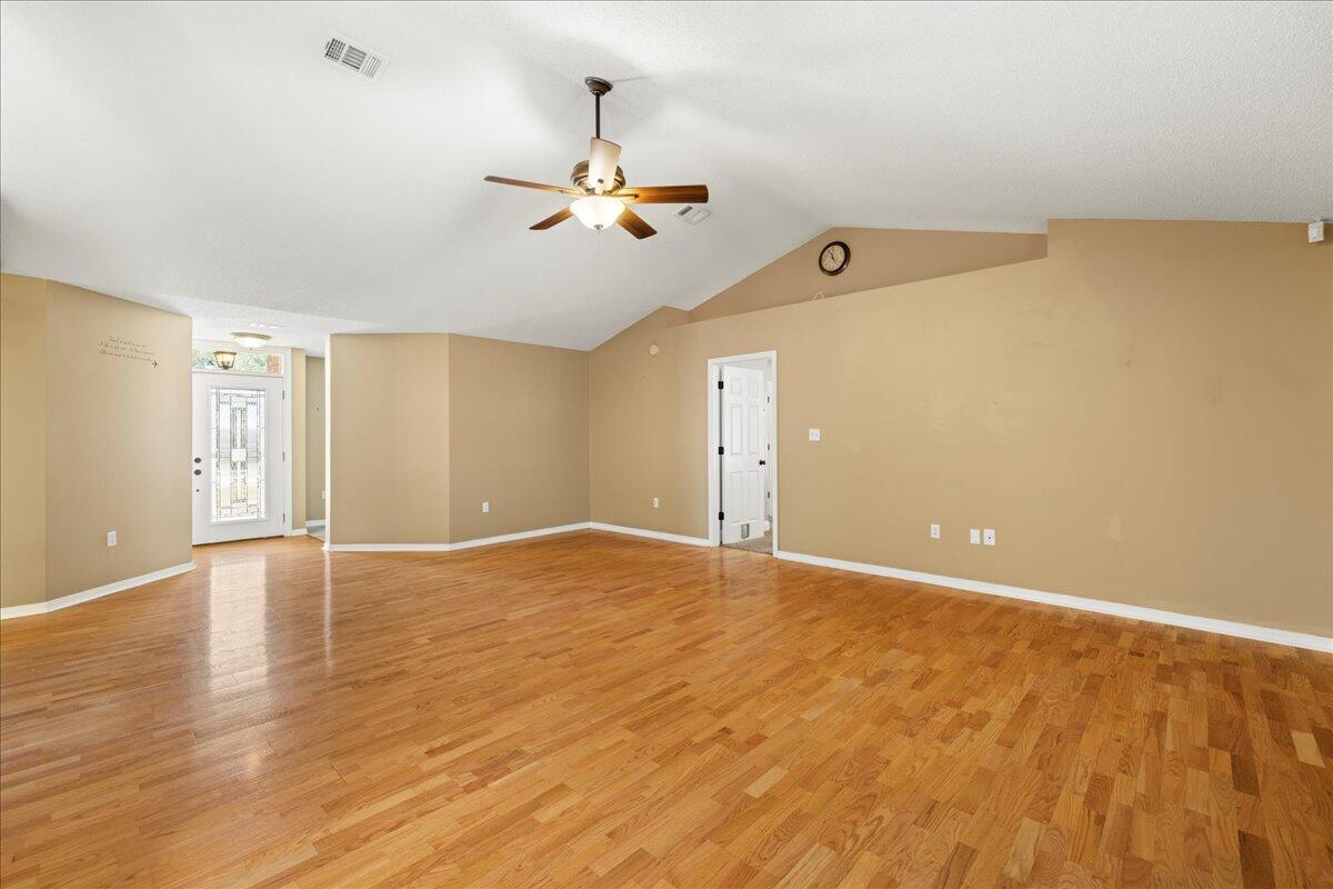 HIDDEN PINES S/D - Residential