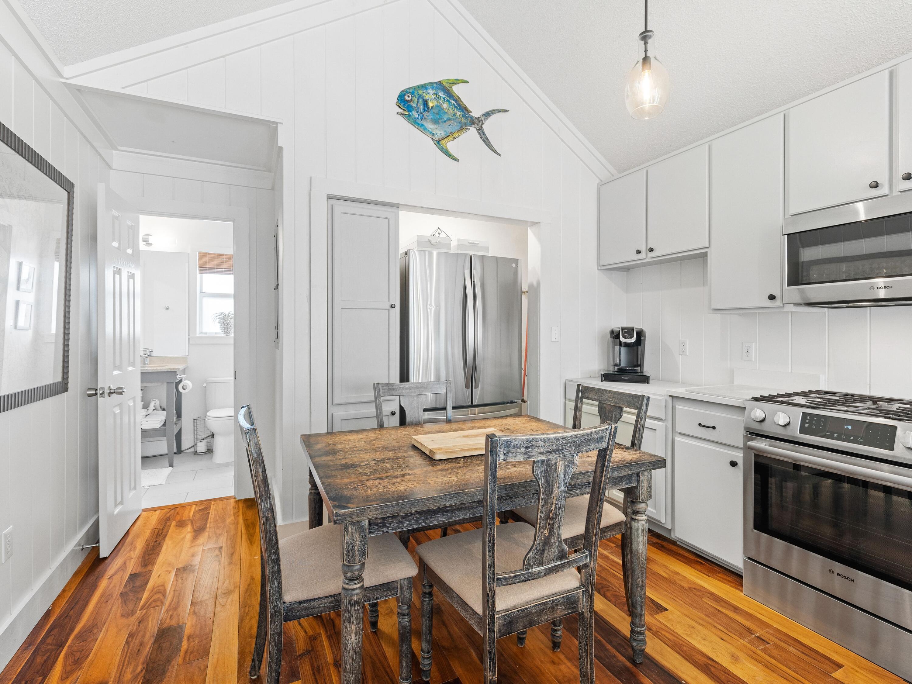GRAYTON BEACH - Residential