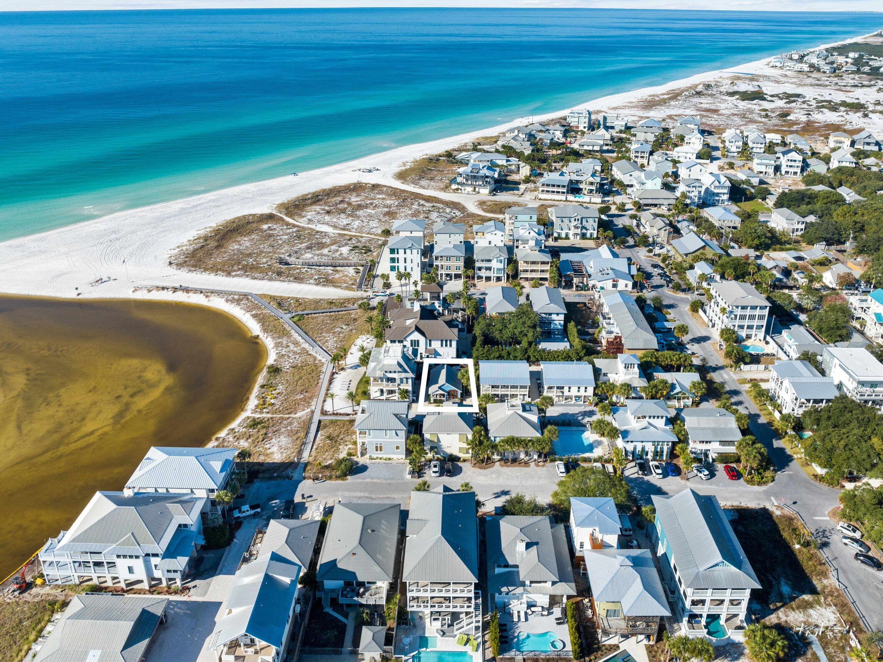 GRAYTON BEACH - Residential