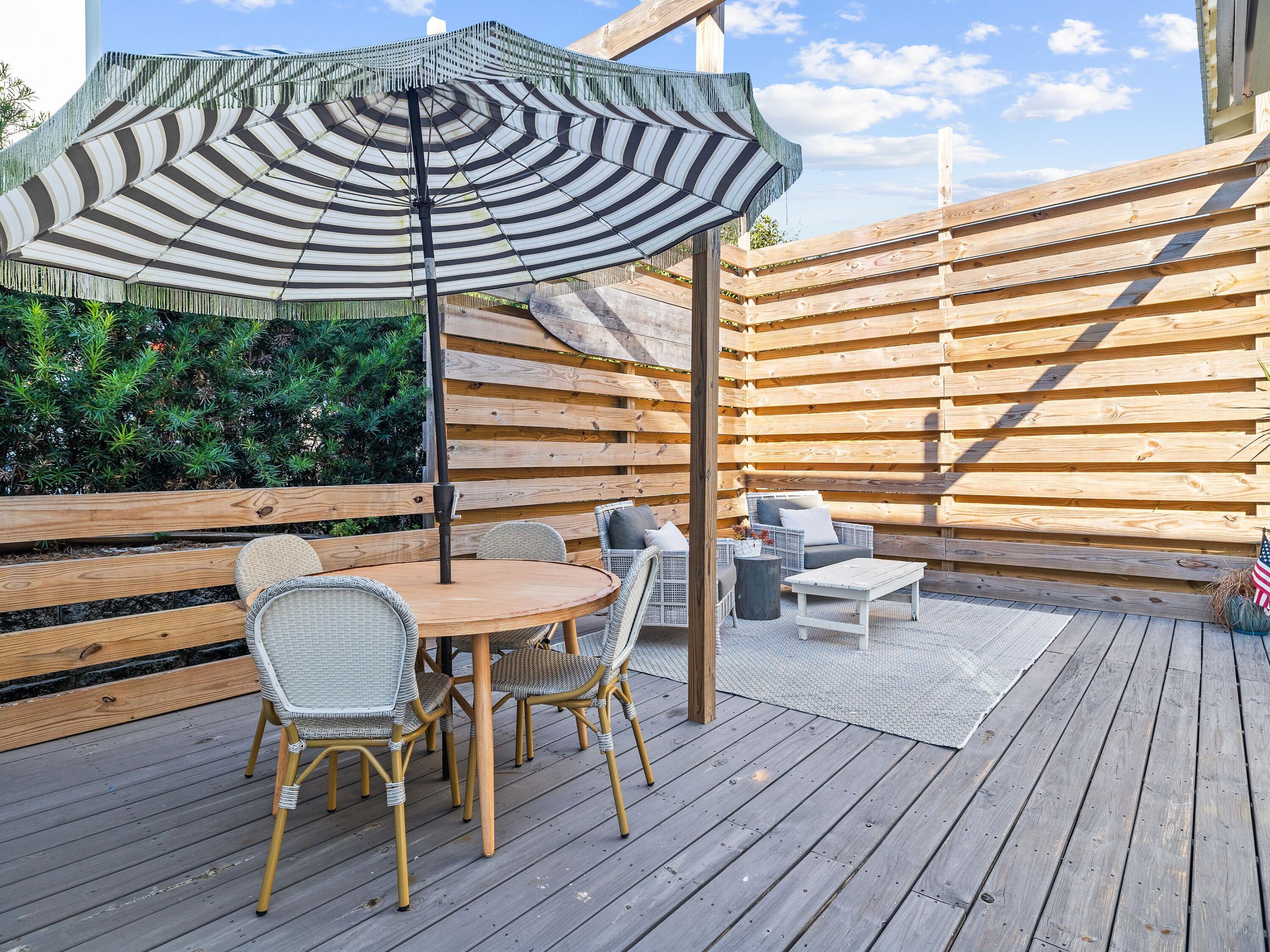 GRAYTON BEACH - Residential