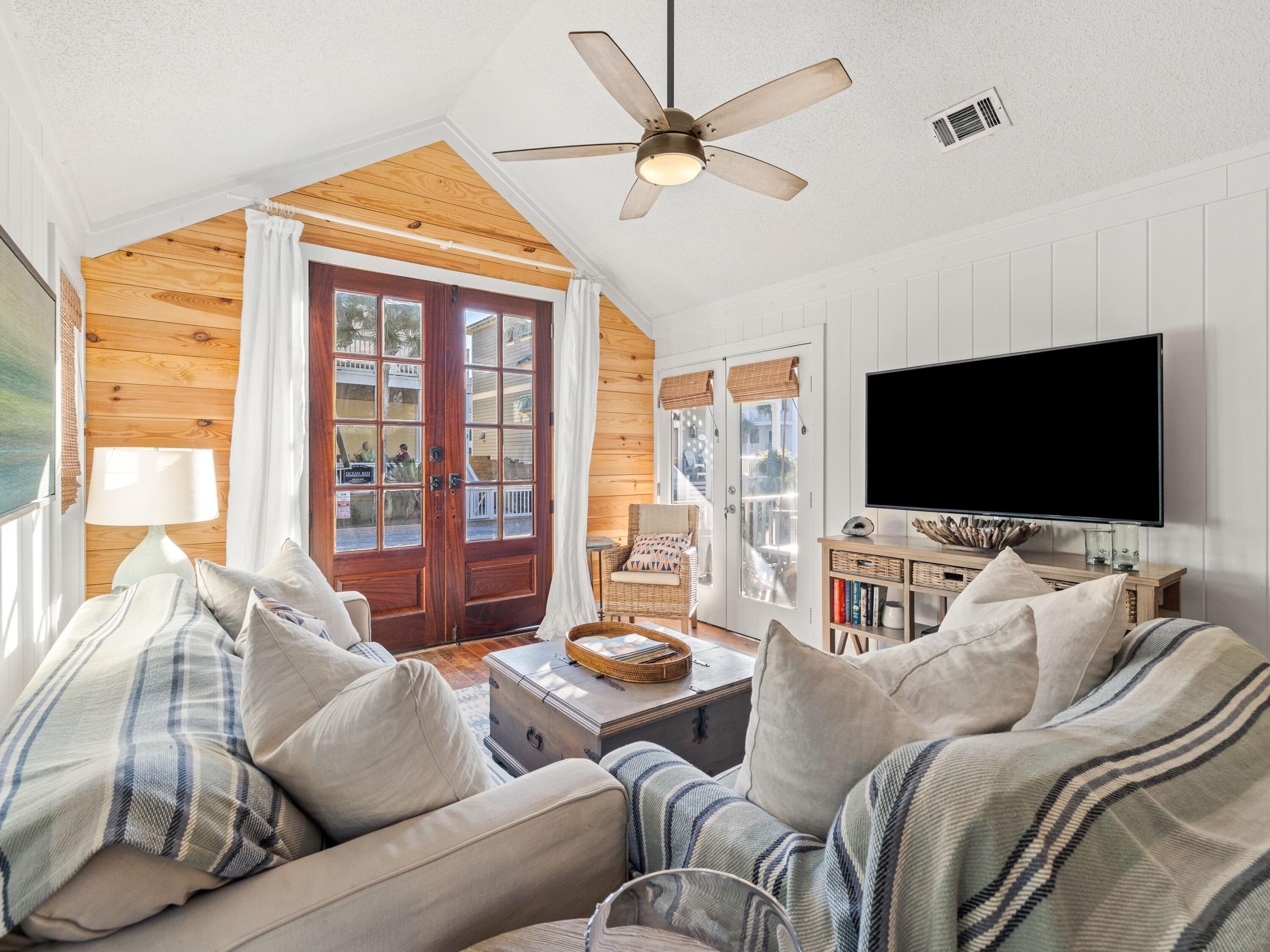 GRAYTON BEACH - Residential