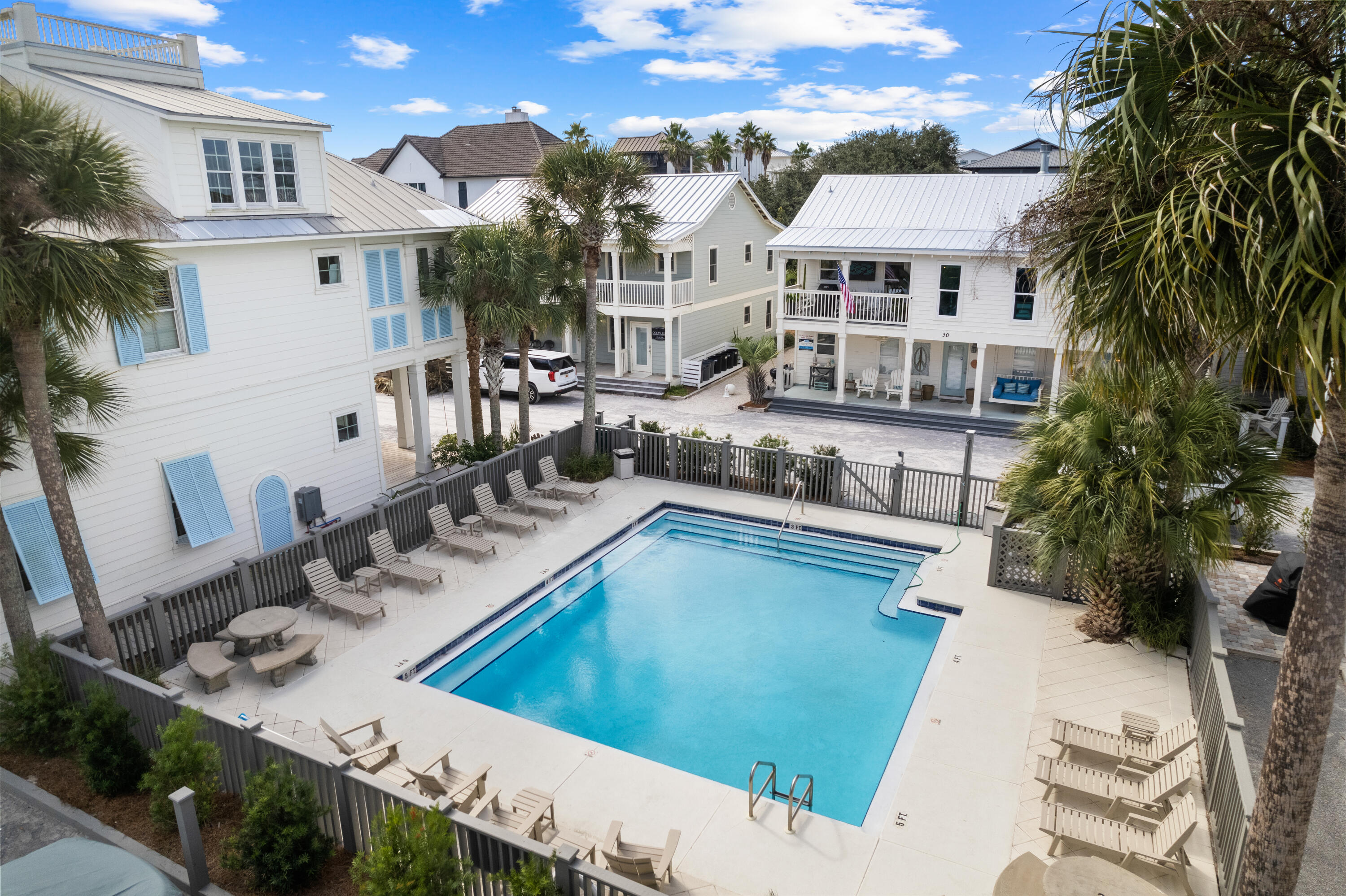 GRAYTON BEACH - Residential