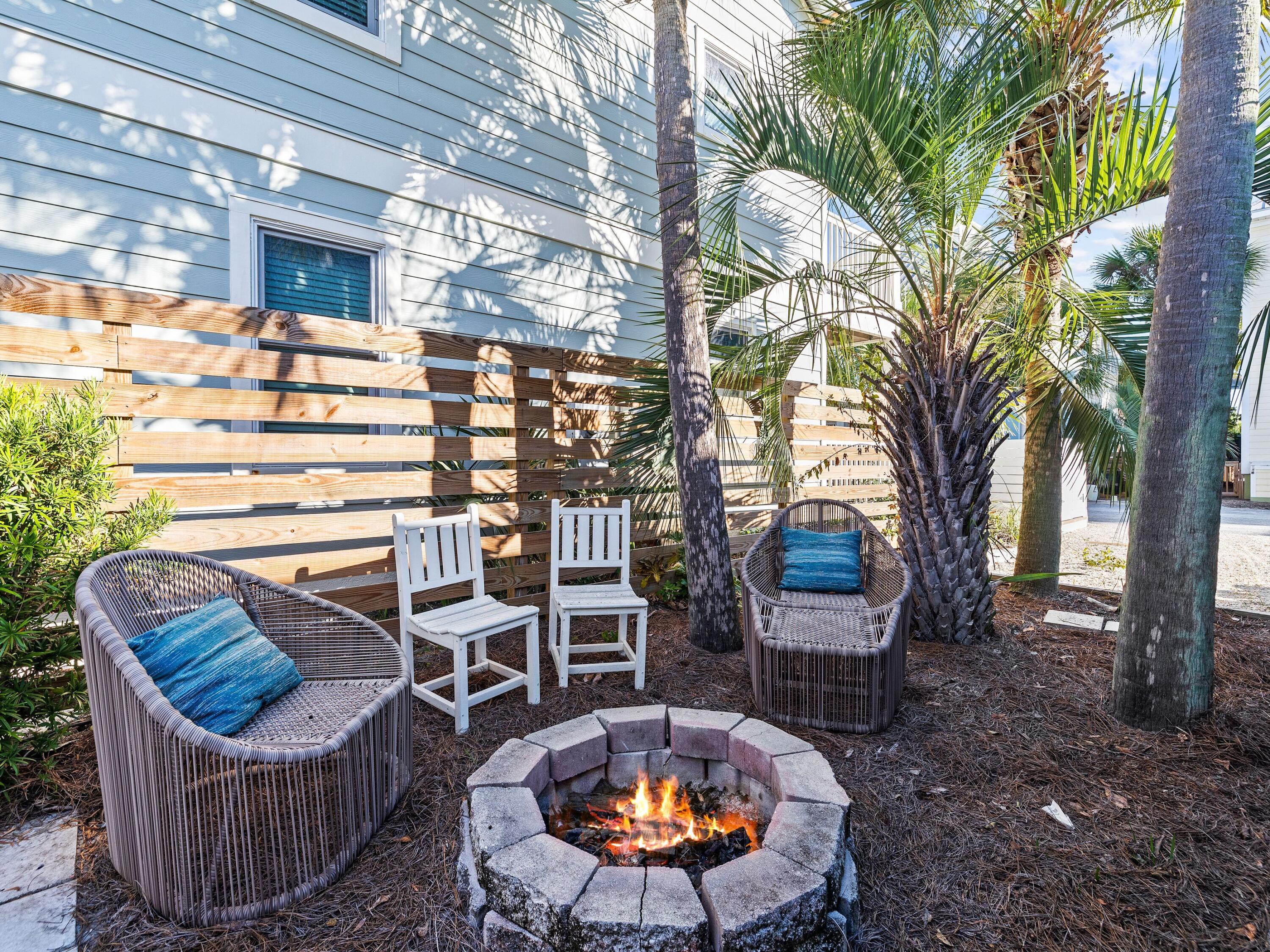 GRAYTON BEACH - Residential