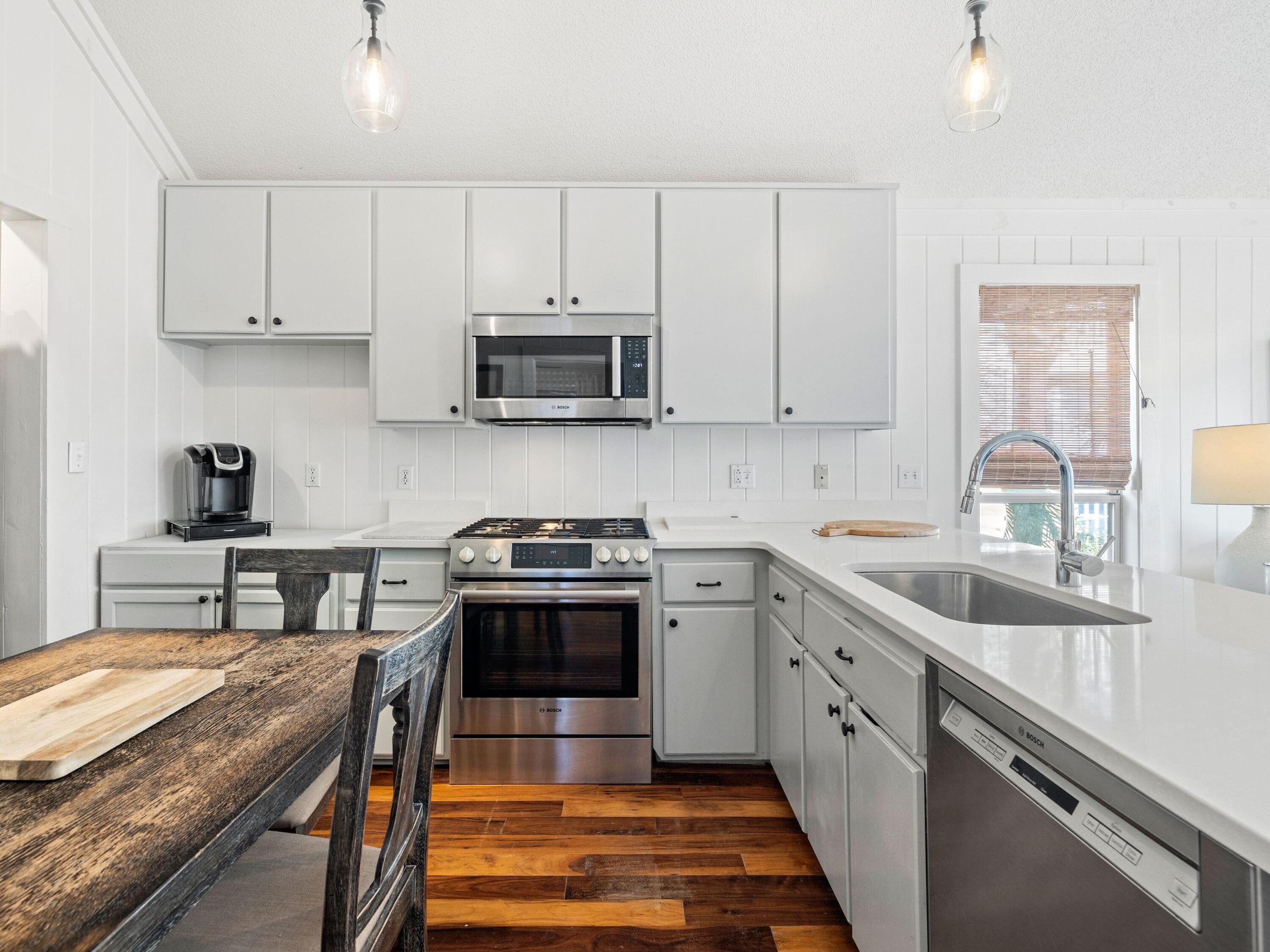 GRAYTON BEACH - Residential