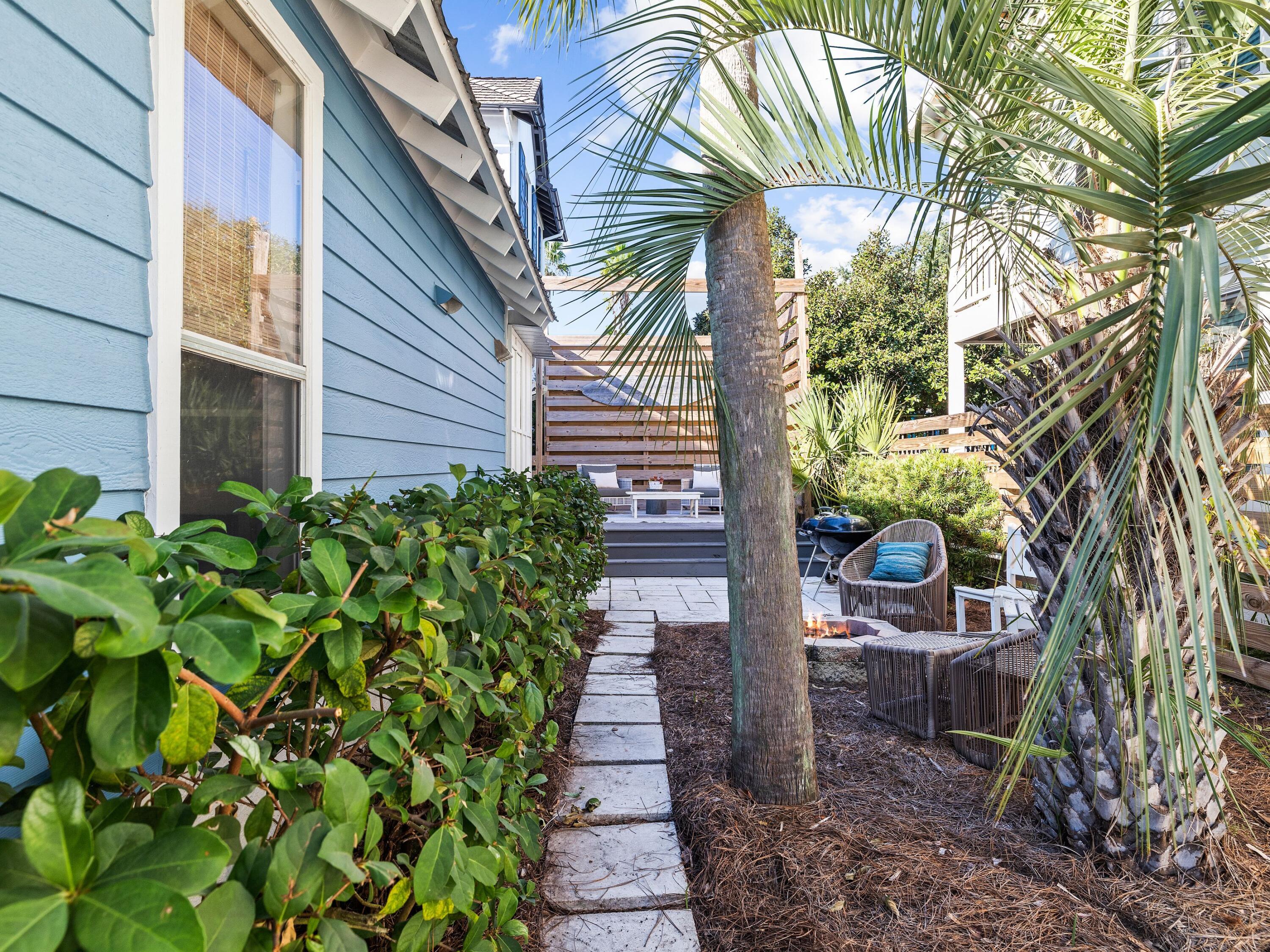 GRAYTON BEACH - Residential