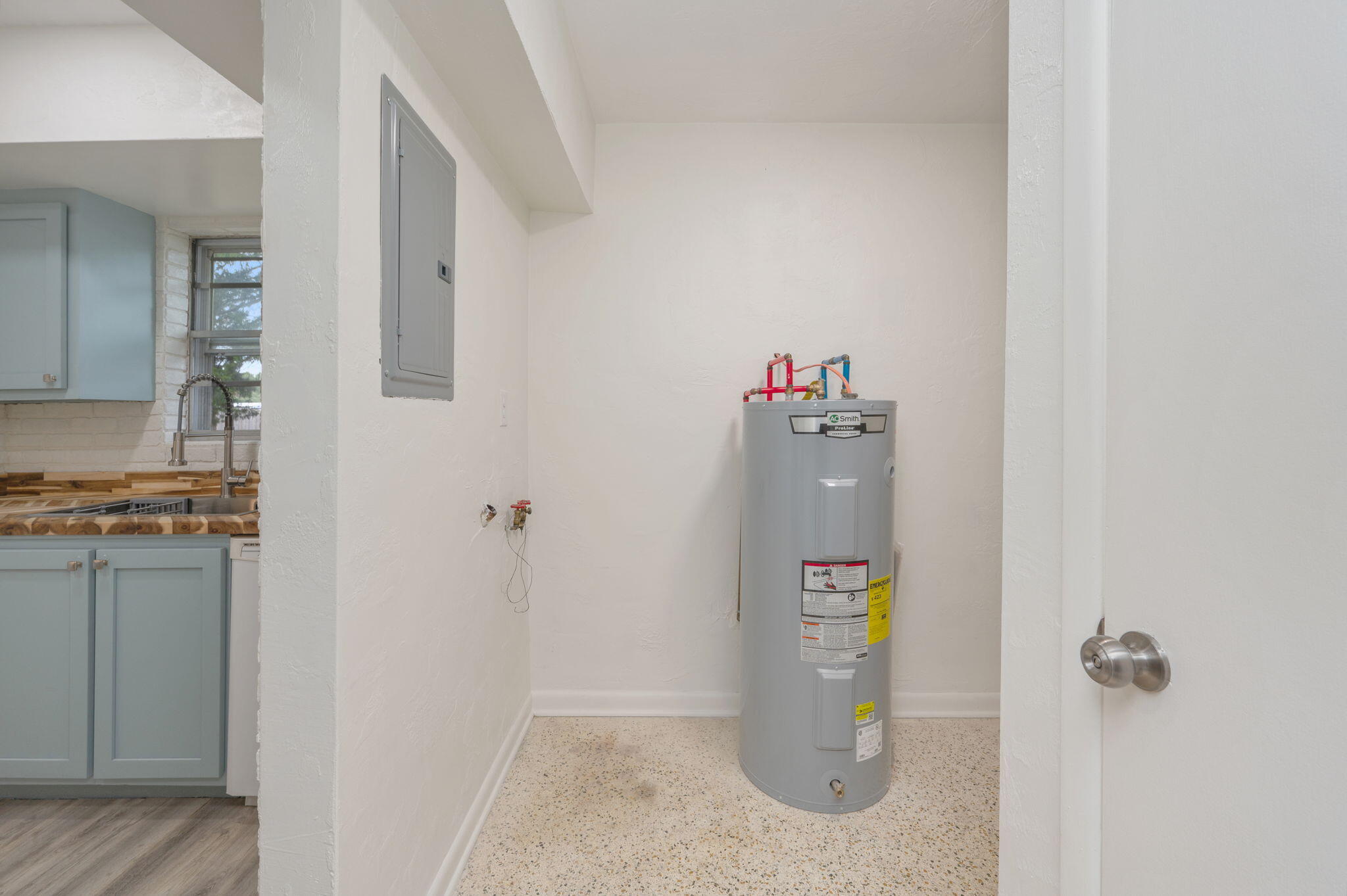 OAK TREE PARK - Residential