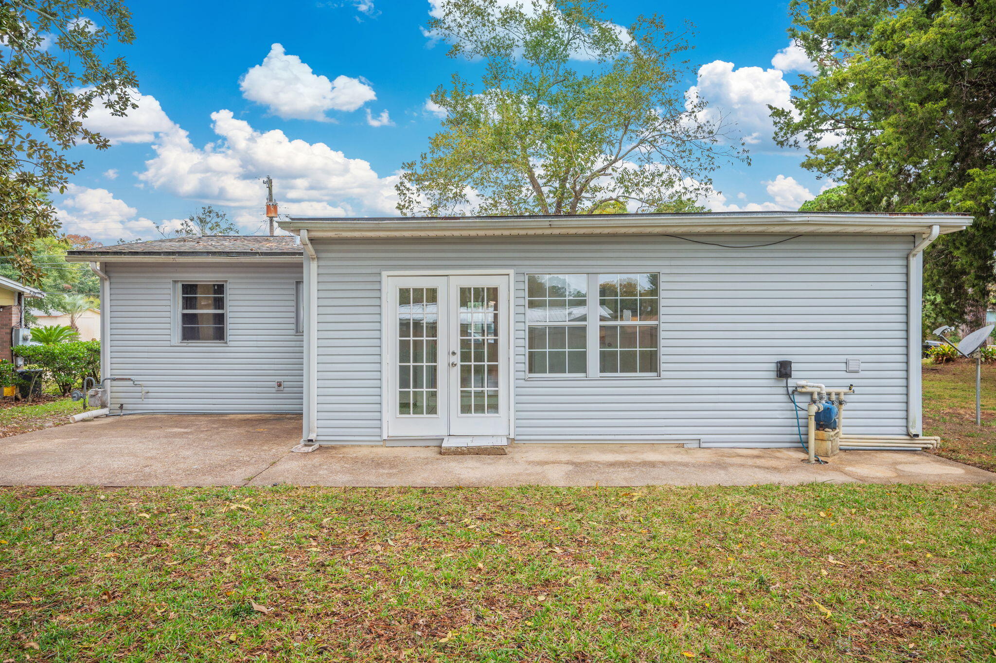 OAK TREE PARK - Residential