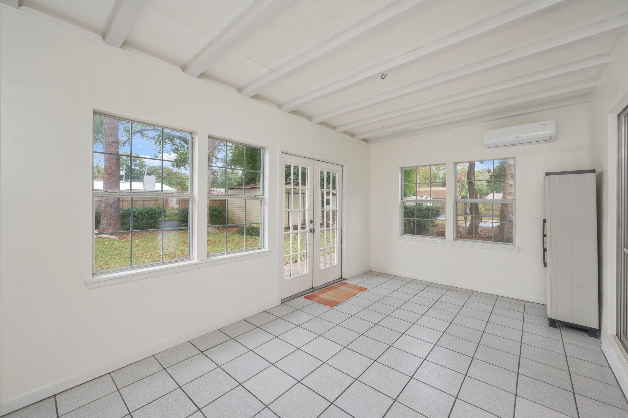 OAK TREE PARK - Residential