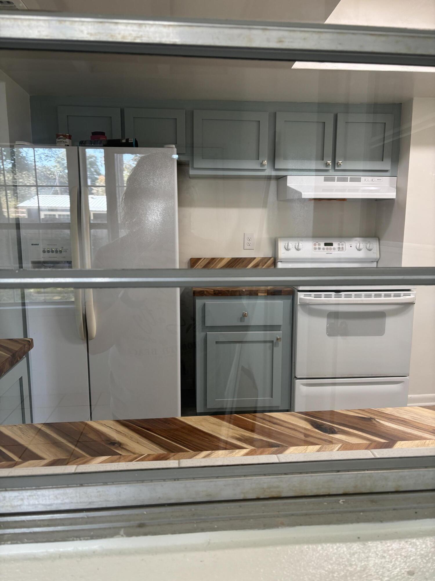 OAK TREE PARK - Residential