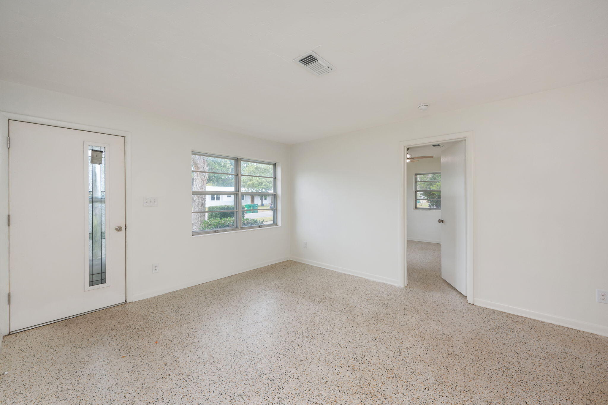 OAK TREE PARK - Residential