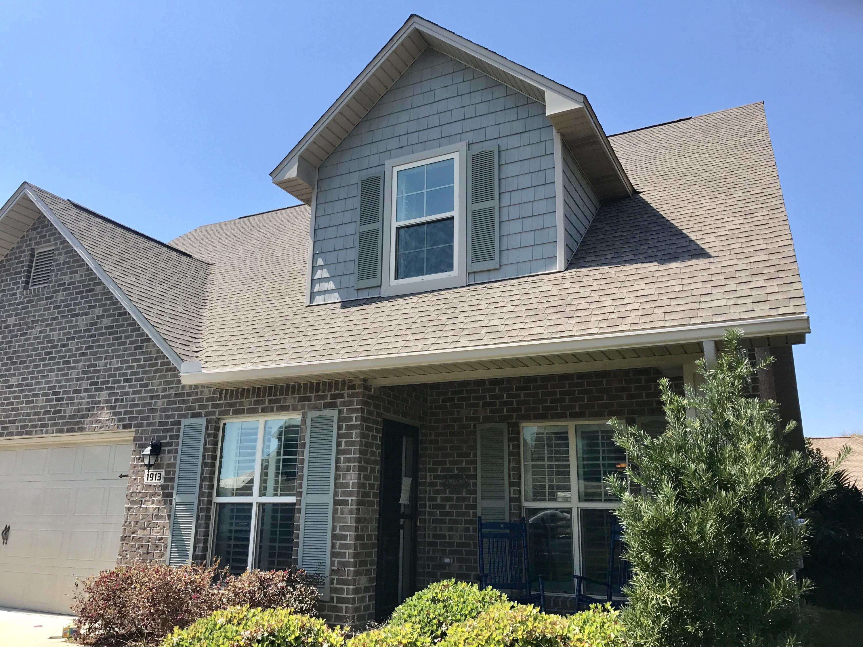 SOUNDSIDE MOORINGS - Residential