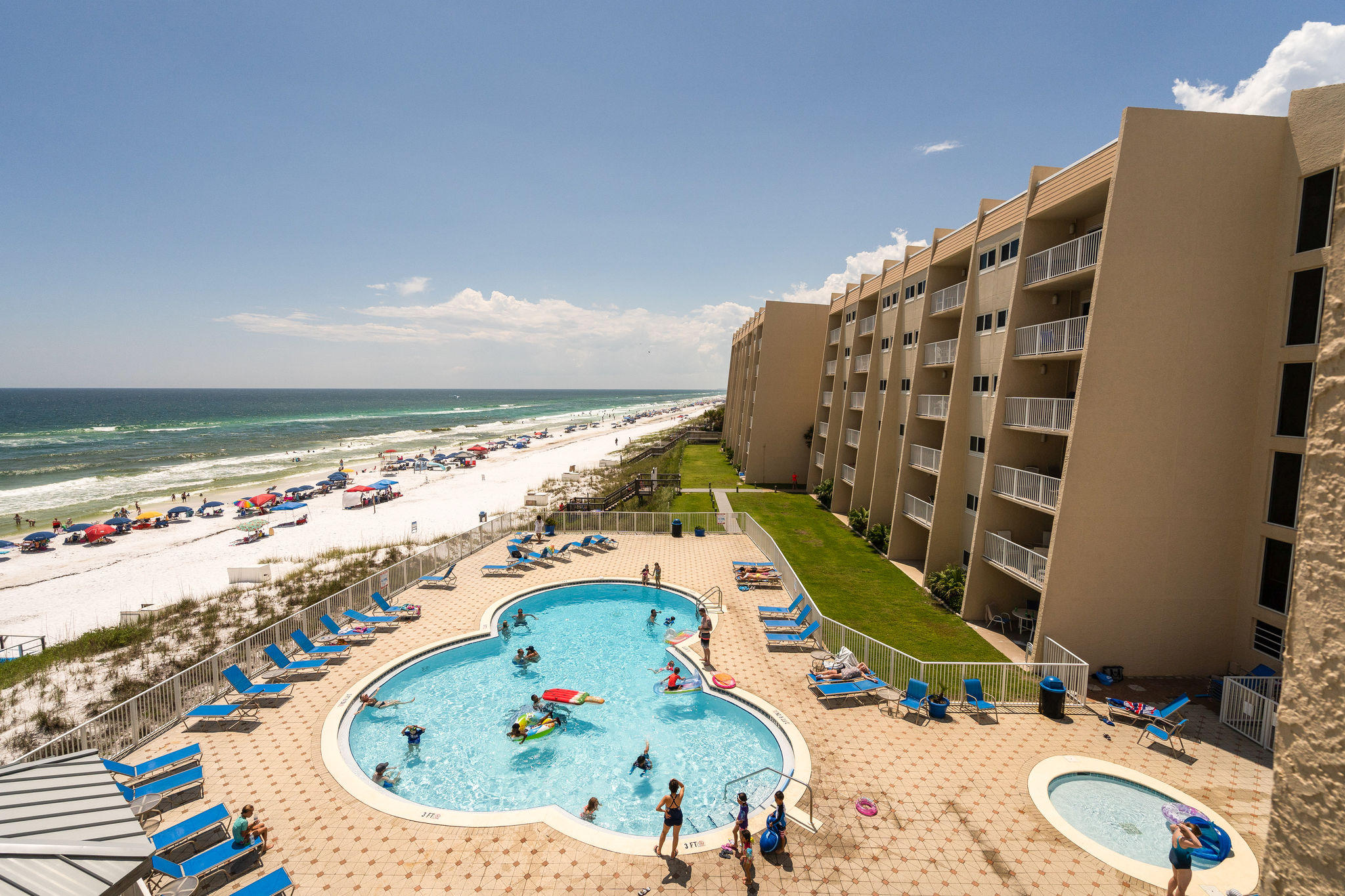 BEACH HOUSE CONDO PH 2 - Residential