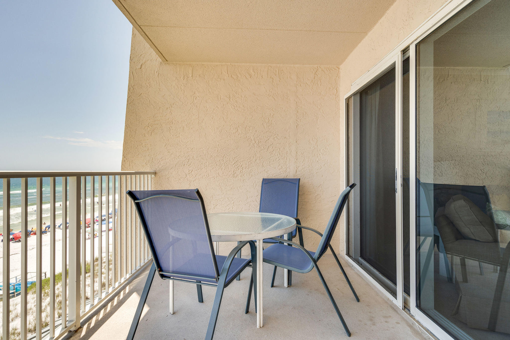 BEACH HOUSE CONDO PH 2 - Residential