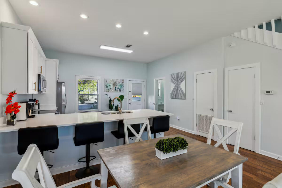 BLUE MOUNTAIN BEACH - Residential