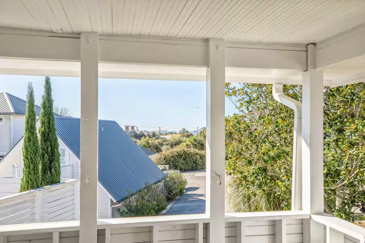 BLUE MOUNTAIN BEACH - Residential