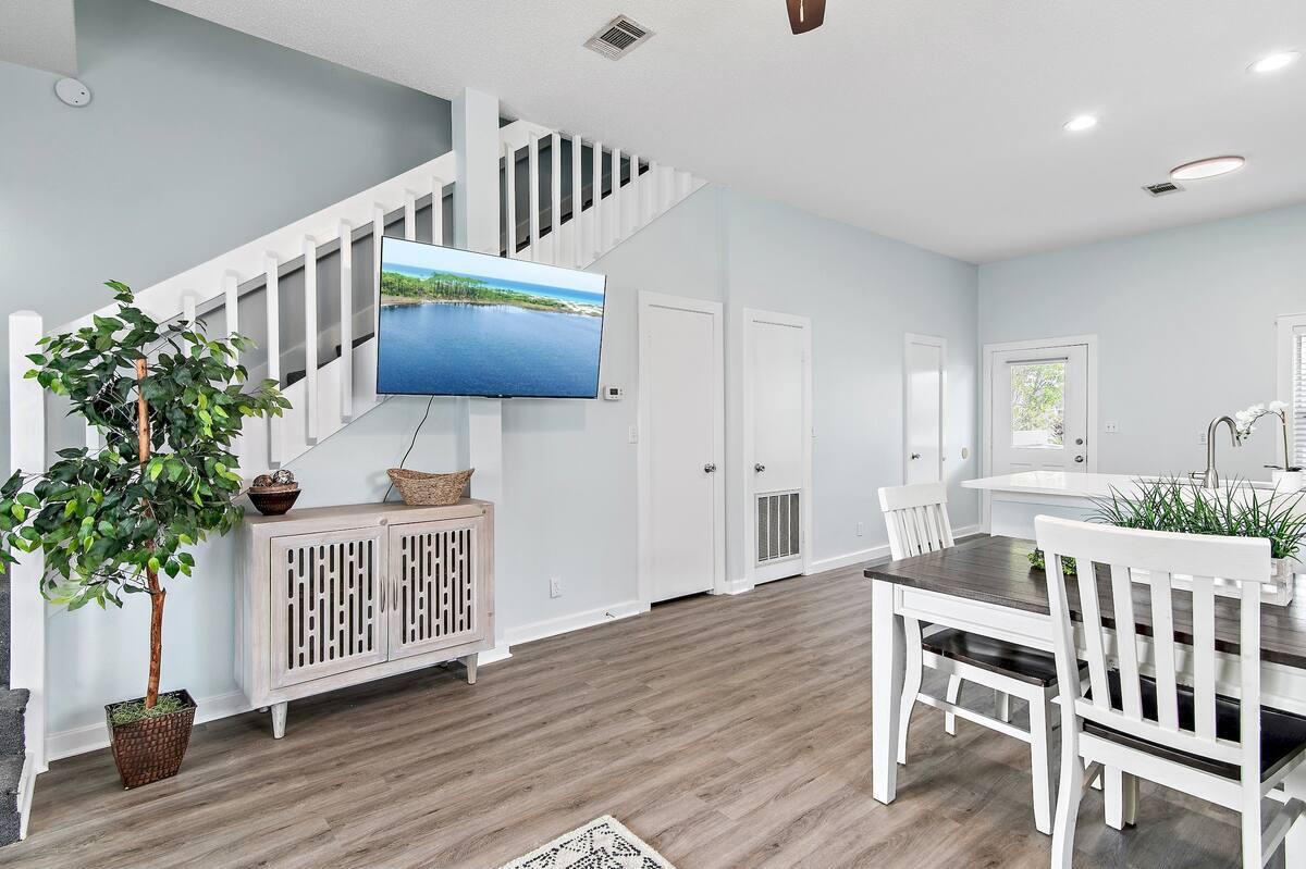 BLUE MOUNTAIN BEACH - Residential