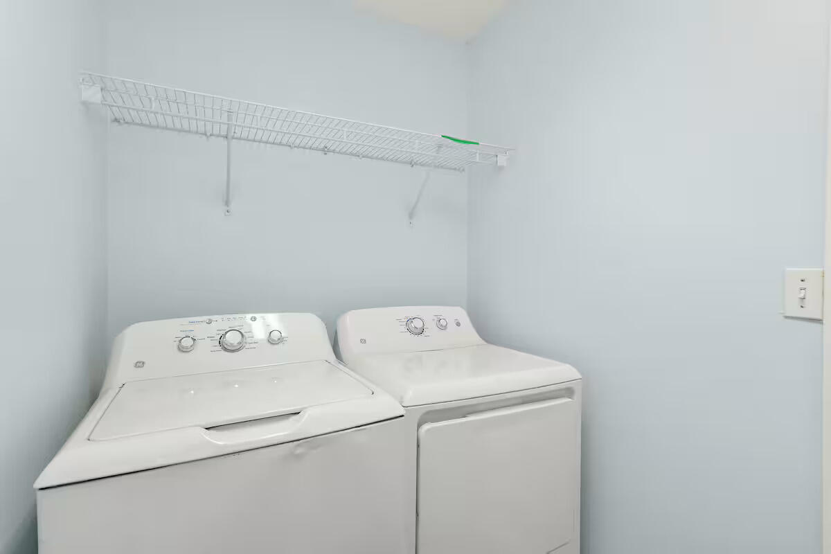 BLUE MOUNTAIN BEACH - Residential