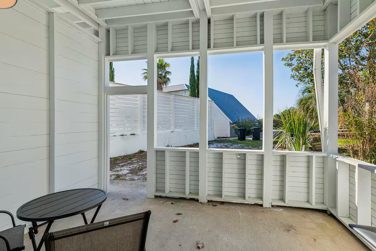 BLUE MOUNTAIN BEACH - Residential