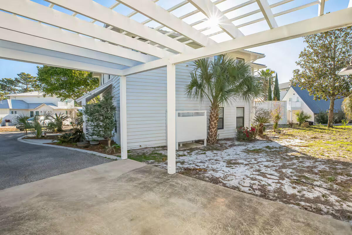 BLUE MOUNTAIN BEACH - Residential