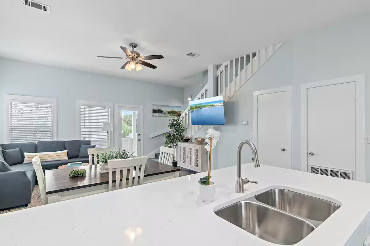 BLUE MOUNTAIN BEACH - Residential