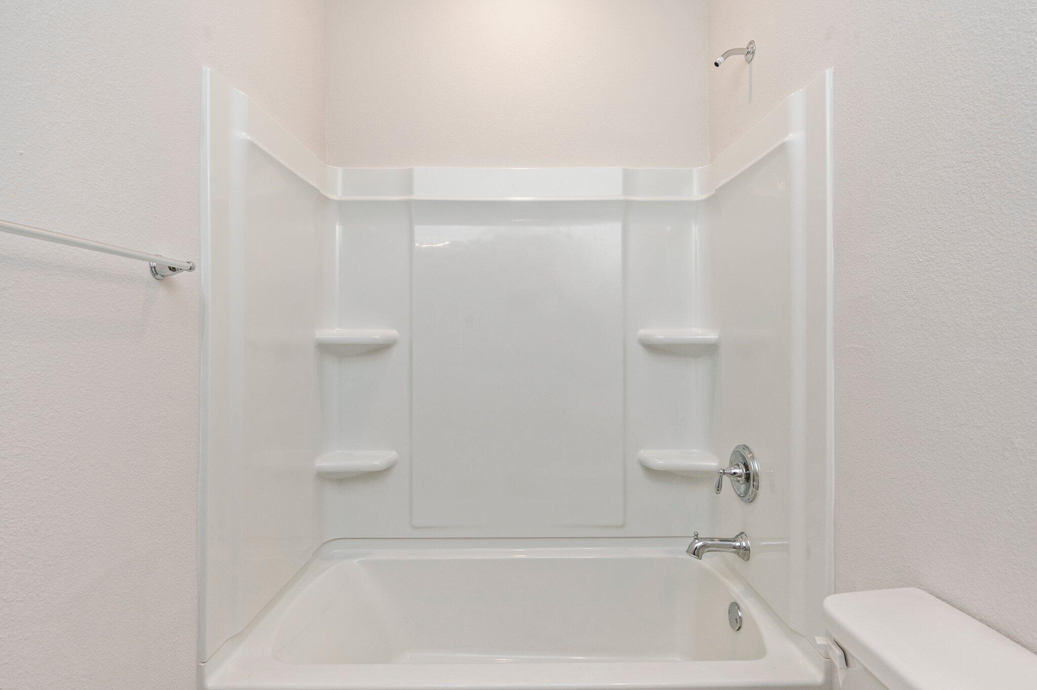 HILLWOOD ESTATES - Residential